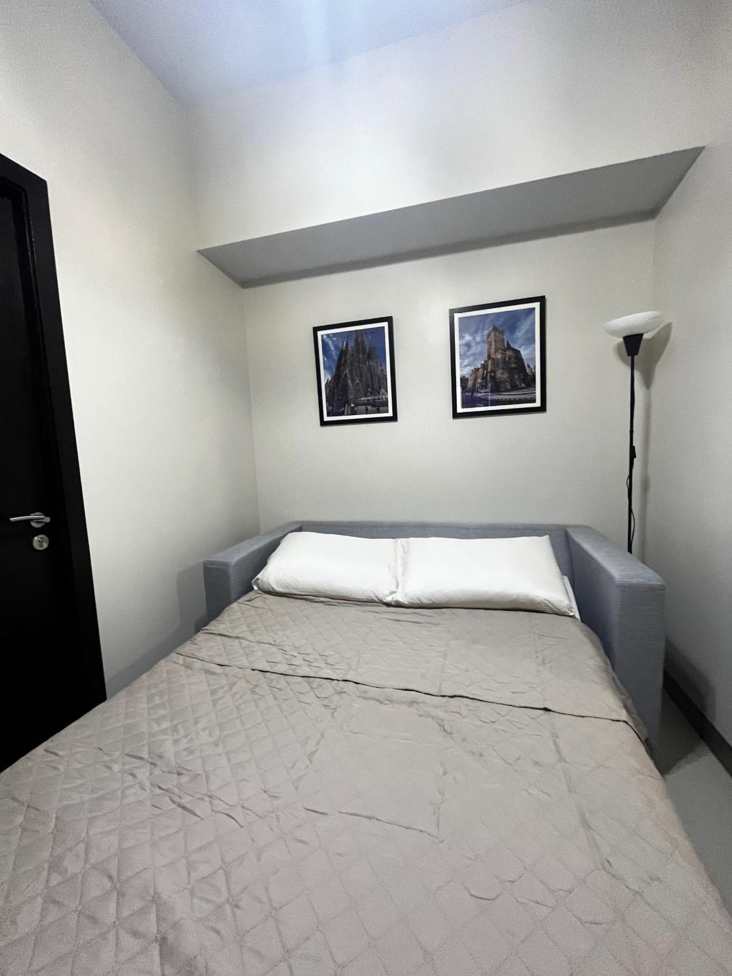 Park Mckinley West Bgc Apartment 따구익 외부 사진